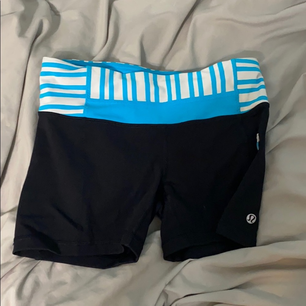 Lulu lemon shorts!